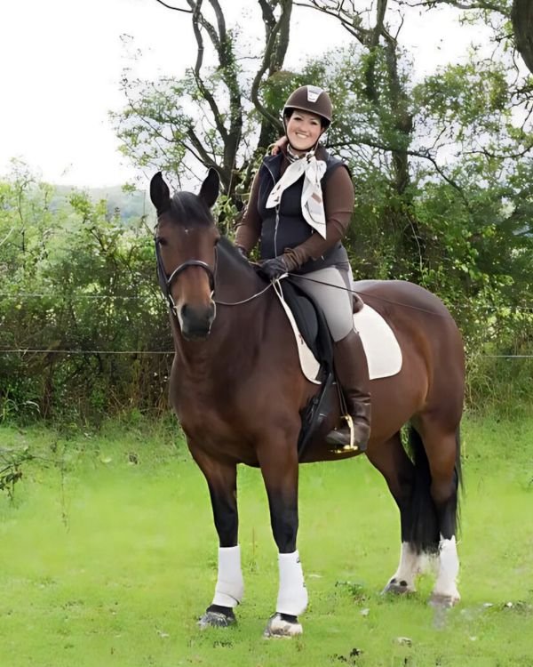 Lucy Mundy, equestrian psychology performance coach